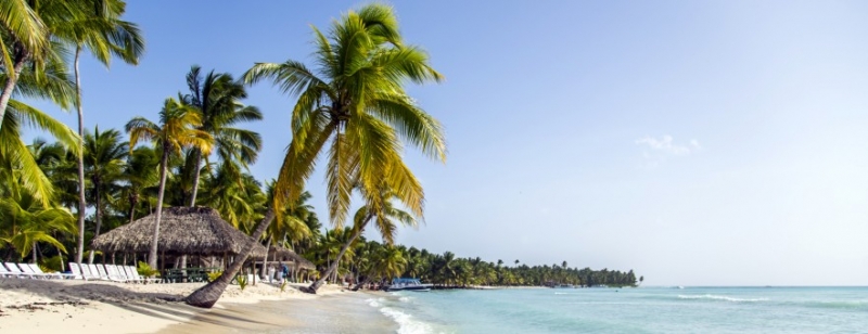 Доминикана рассчитывает снять ограничения для туристов после массовой вакцинации