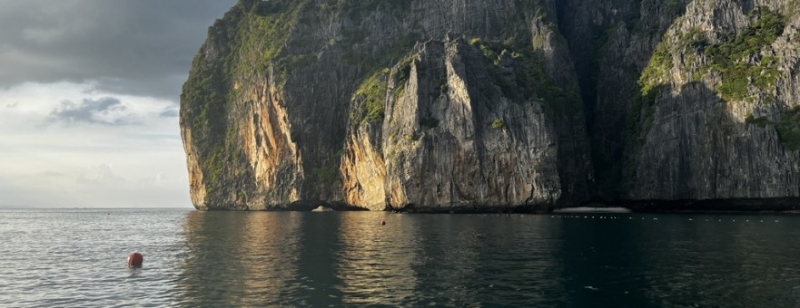 Бухта на тайском острове Пхипхи-Ле, где снимался «Пляж», открывается для туристов 1 января