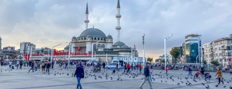 Около 9 млн туристов посетили Турцию за четыре месяца 2022 года